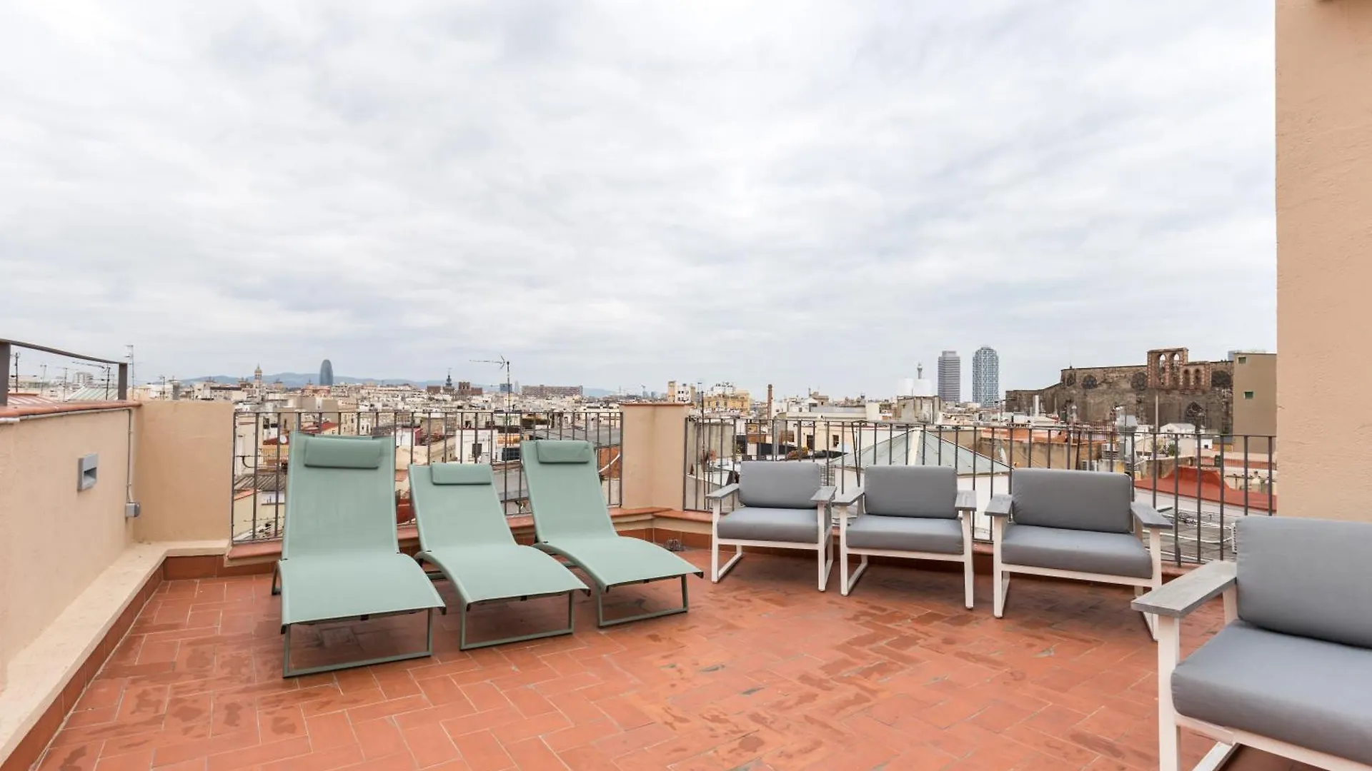 Let'S Live Barcelona Apartment 0*,